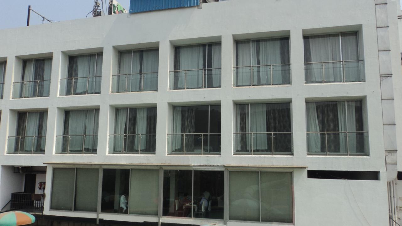 Hotel Royal Hills Bapane Exterior foto